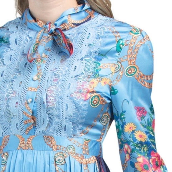 Dalia MacPhee pleated floral long sleeve midi dress powder blue print medium new - Picture 7 of 10